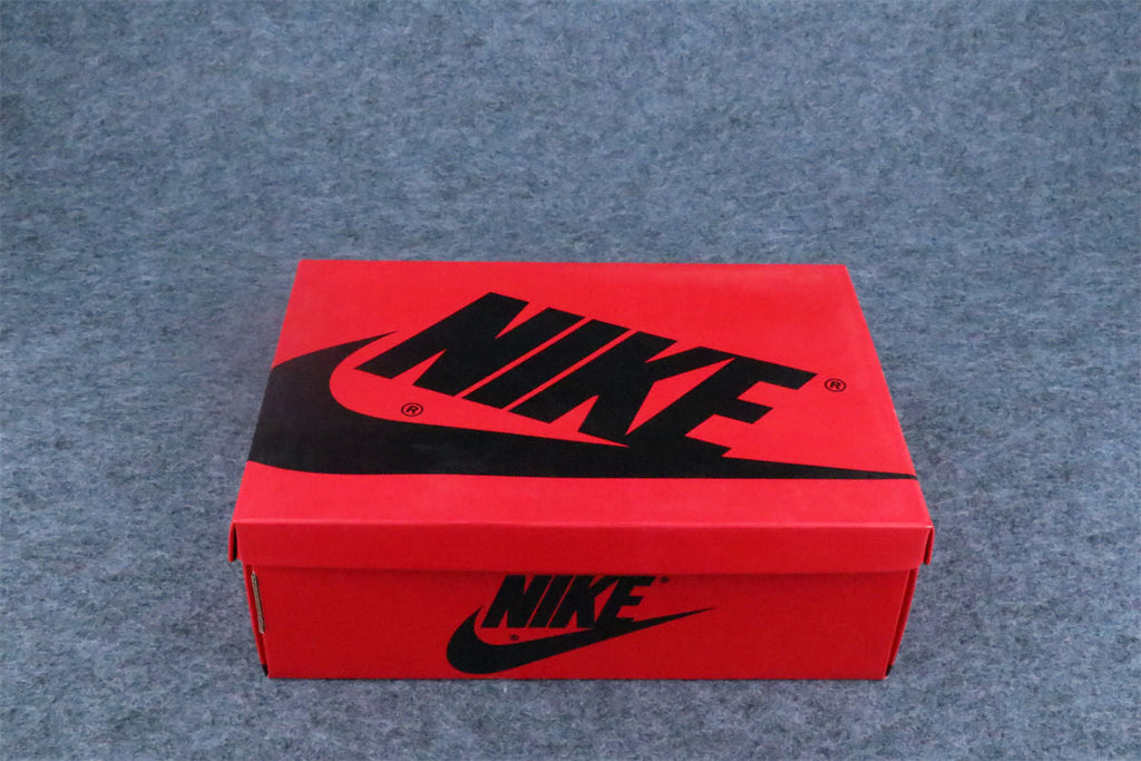Air Jordan 1 Retro High EP 'Satin Royal'