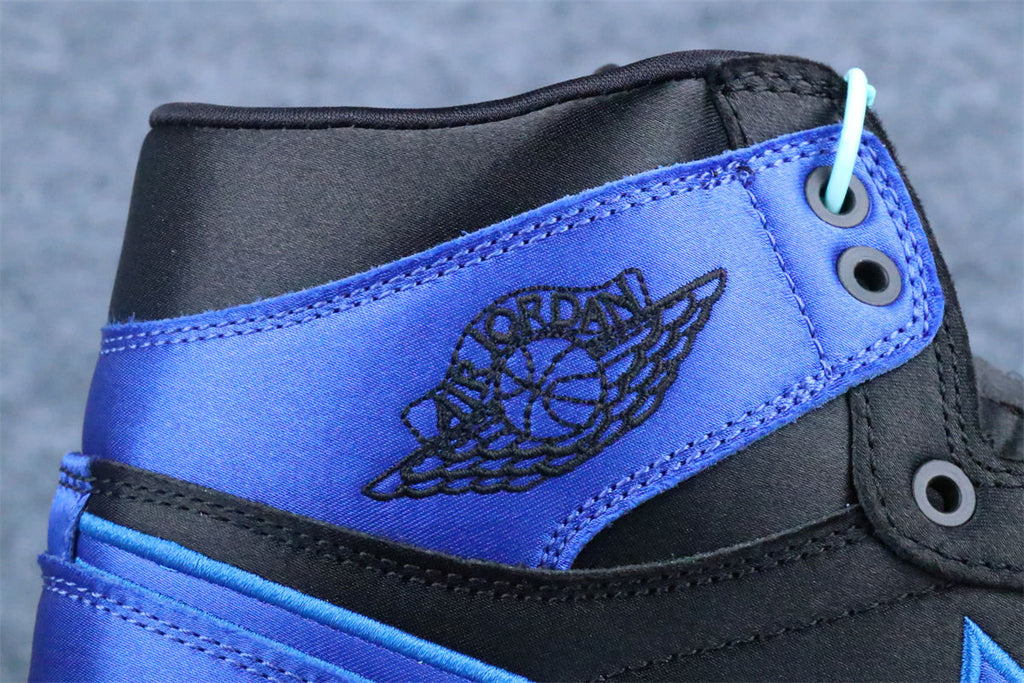 Air Jordan 1 Retro High EP 'Satin Royal'