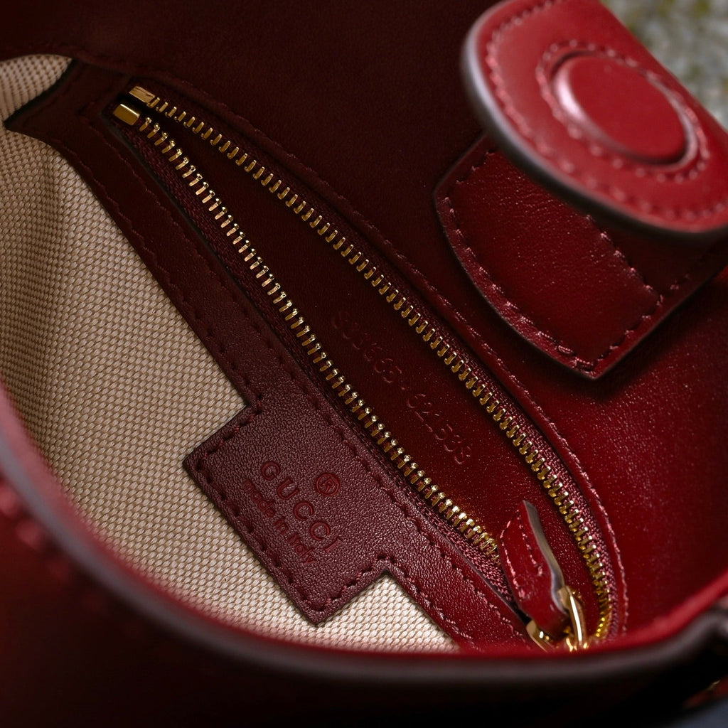 Gucci 73 Series Horsebit Bucket Bag