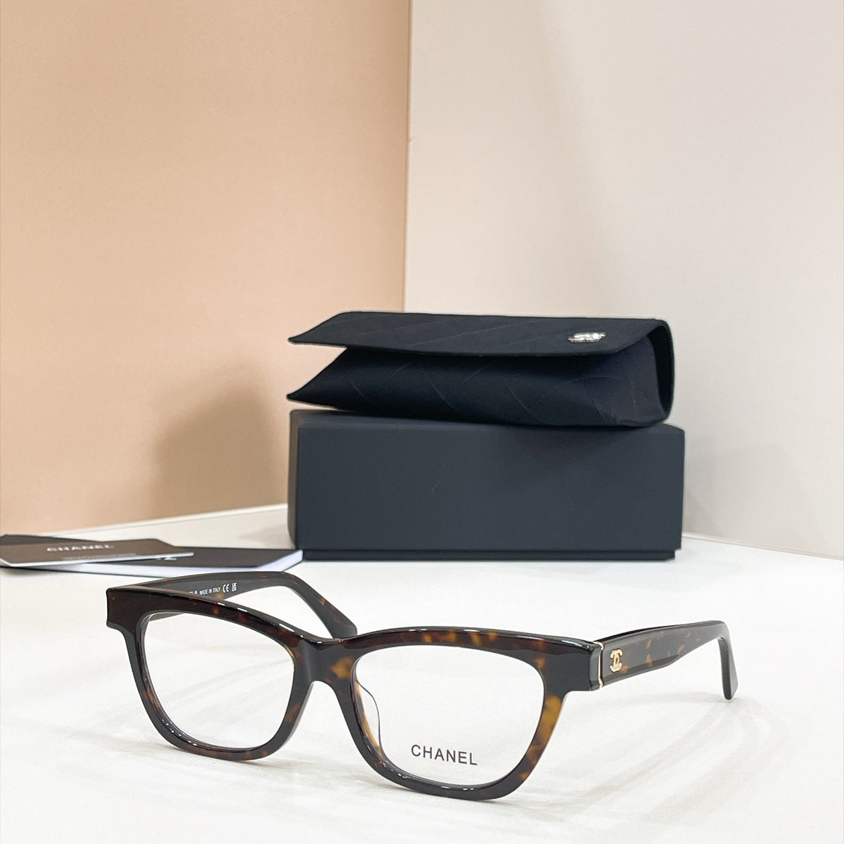 Chanel Sunglasses – CH3512