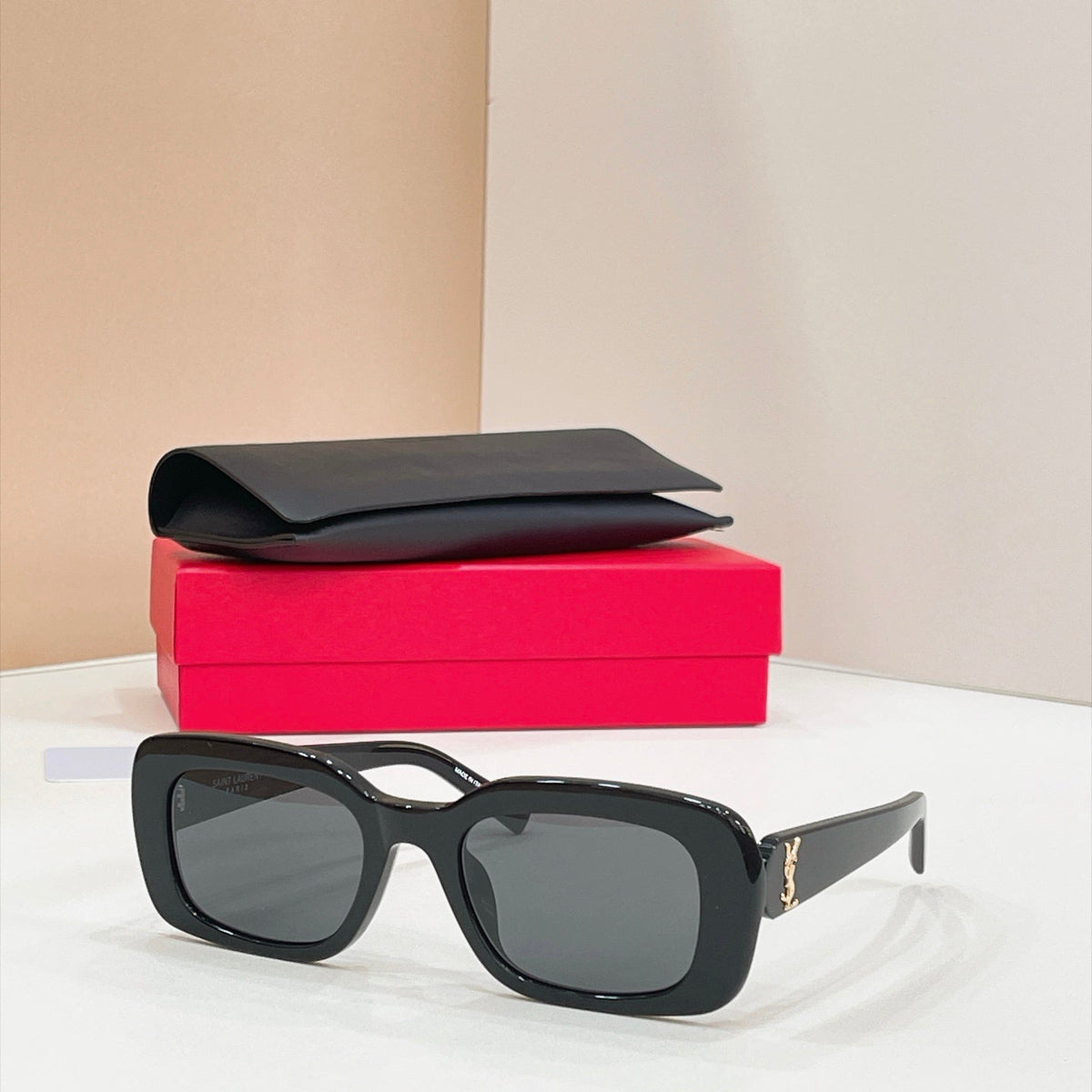 Saint Laurent Sunglasses – SL M130
