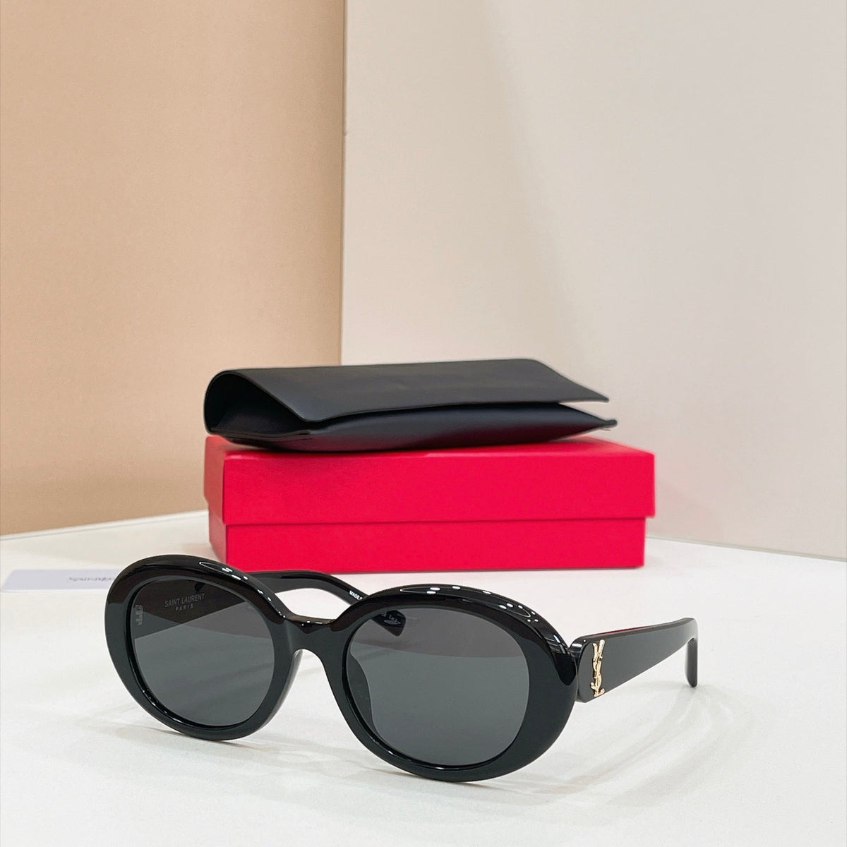 Saint Laurent Sunglasses – SL 812F