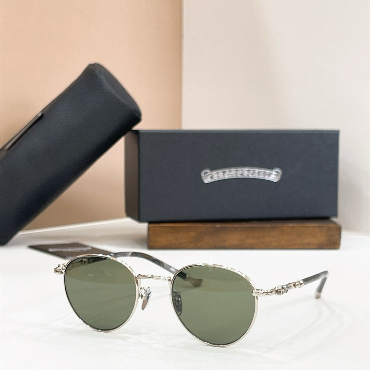 Chrome Hearts Sunglasses – CH8227
