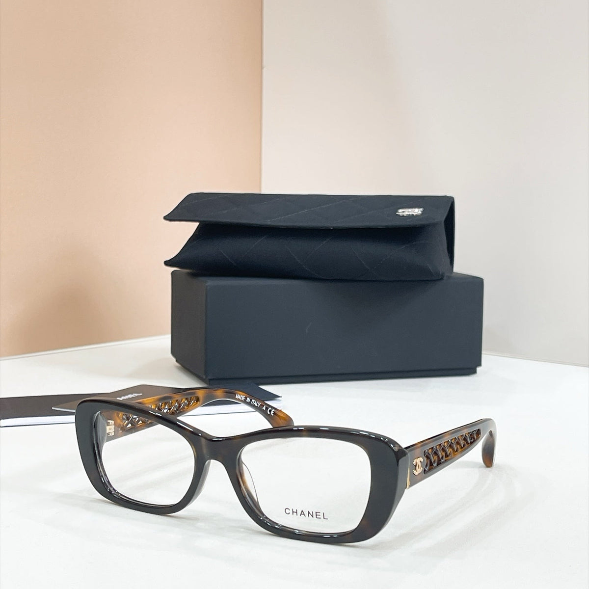 Chanel Sunglasses – CH3506