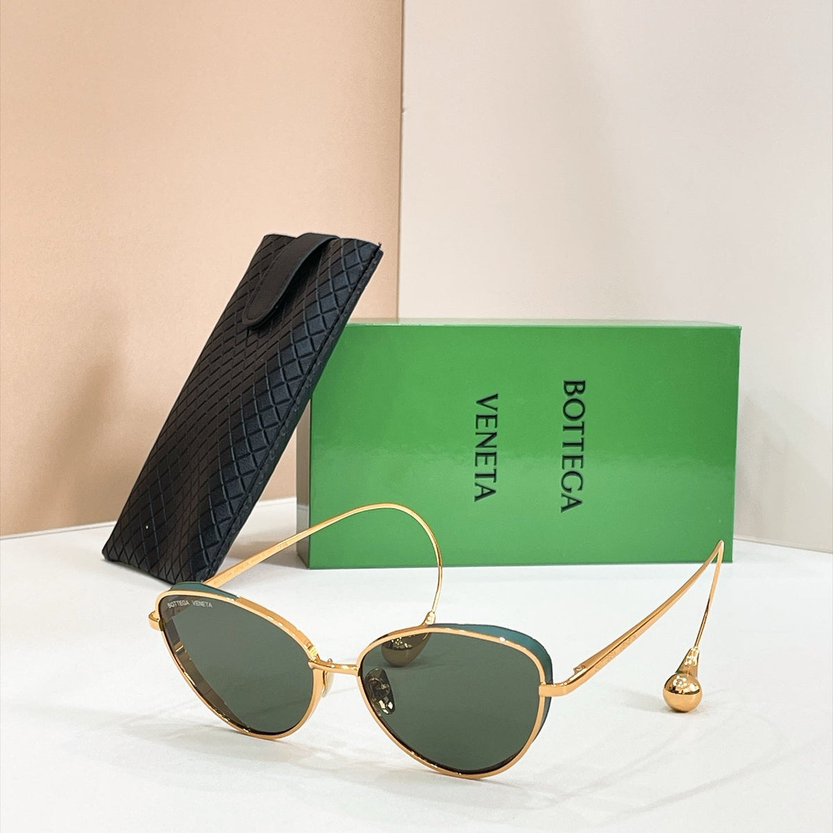Bottega Veneta Sunglasses – BV2035LA