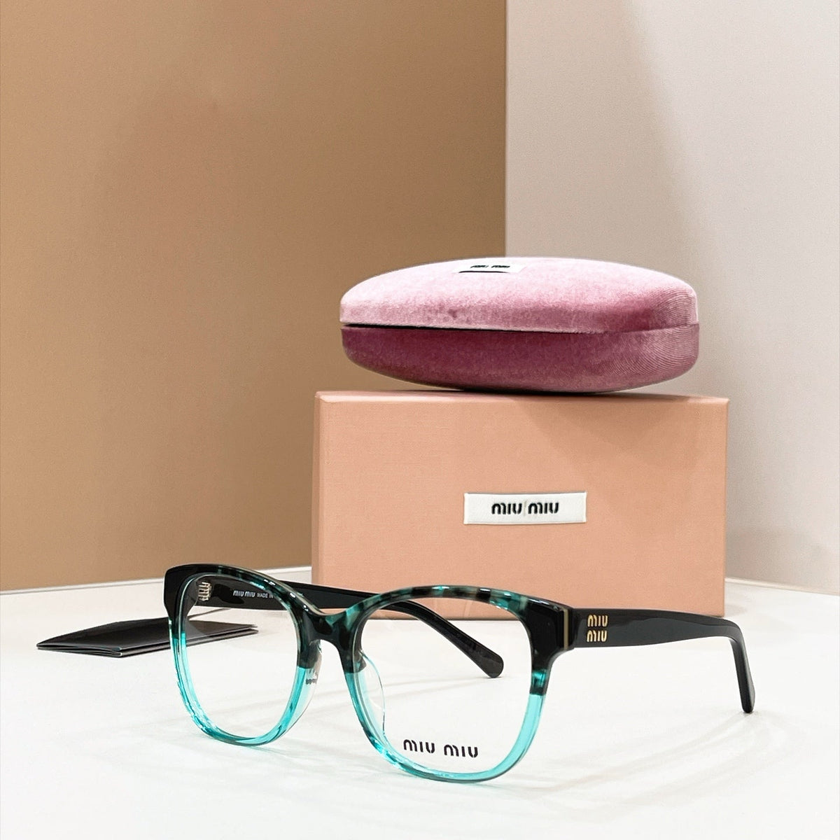 Miu Miu Sunglasses – MU 51X