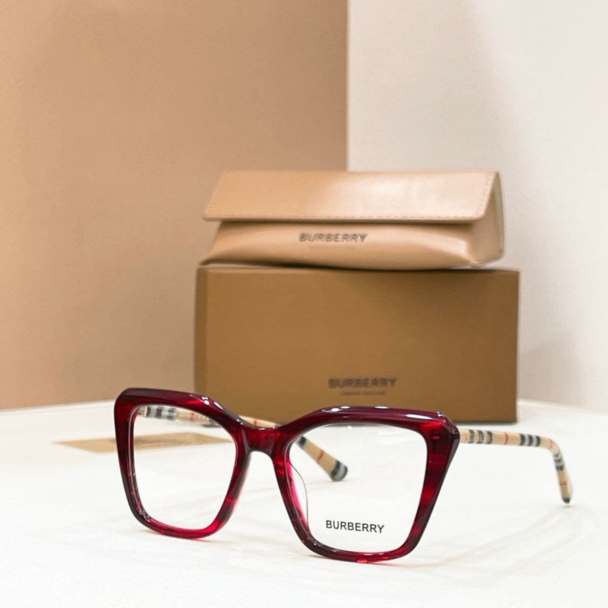 Burberry Sunglasses – BE2366
