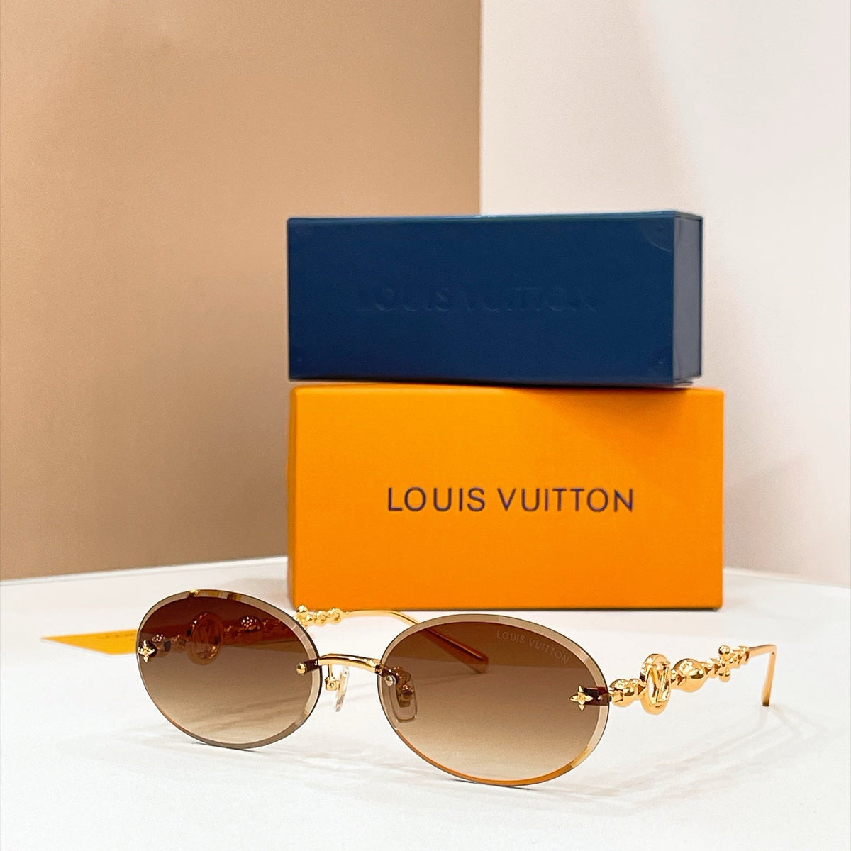 Louis Vuitton Sunglasses – Z7531U