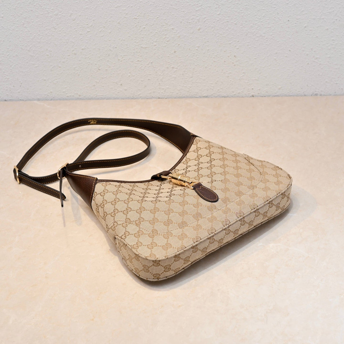 Gucci Jackie 1961 Flora Shoulder Bag-863136