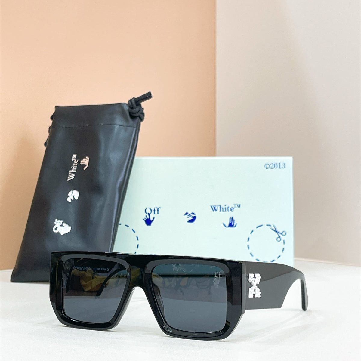 Off-White Sunglasses – OERI013